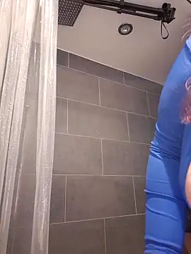 Snapshot of Cutegothcrybabyx chatting on 22, 3, 2026 Cutegothcrybabyx online show from 22, 3, 2026