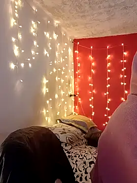 Snapshot of IvonneT chatting on 12, 12, 2024 IvonneT online show from 12, 12, 2024