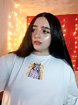 Snapshot of IvonneT chatting on 26, 1, 2025 IvonneT online show from 26, 1, 2025