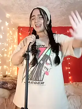 Snapshot of IvonneT chatting on 31, 1, 2025 IvonneT online show from 31, 1, 2025