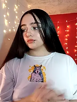 Snapshot of IvonneT chatting on 15, 2, 2025 IvonneT online show from 15, 2, 2025