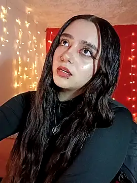 Snapshot of IvonneT chatting on 20, 2, 2025 IvonneT online show from 20, 2, 2025