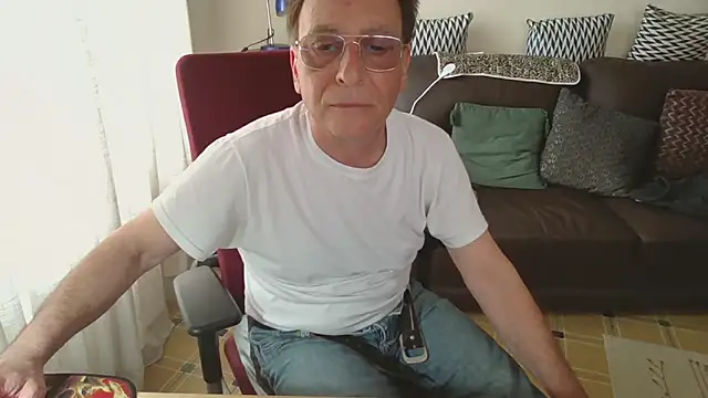 HETEREOMAN online show from 11, 4, 2026