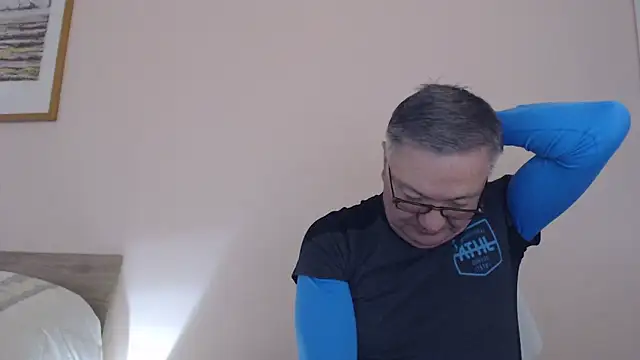 YOU6me online show from 27, 11, 2025