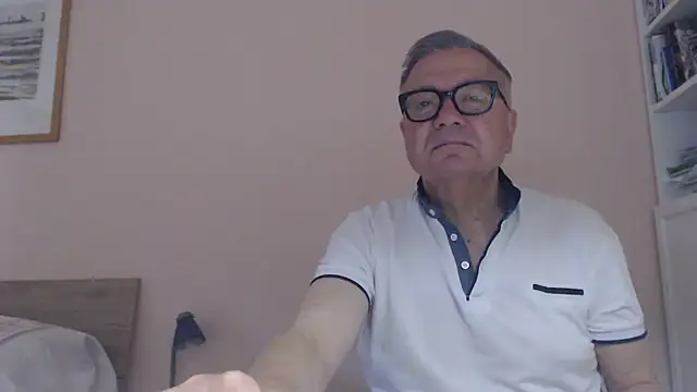 Snapshot of YOU6me chatting on 7, 7, 2026 YOU6me online show from 7, 7, 2026