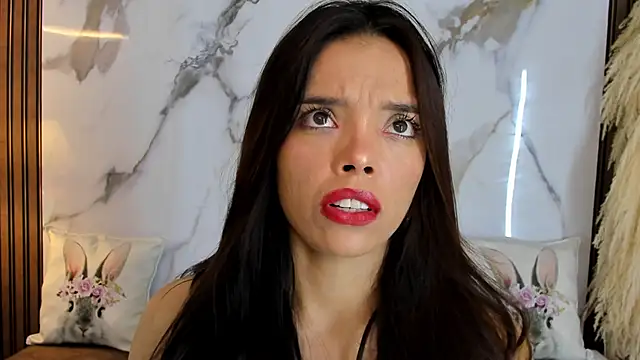 Snapshot of hannahill69 chatting on 24, 2, 2025 hannahill69 online show from 24, 2, 2025