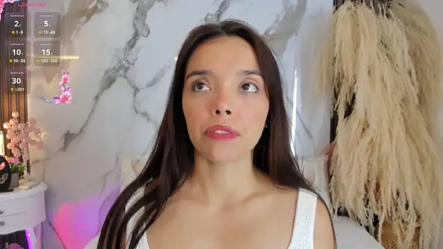 Snapshot of hannahill69 chatting on 16, 10, 2025 hannahill69 online show from 16, 10, 2025