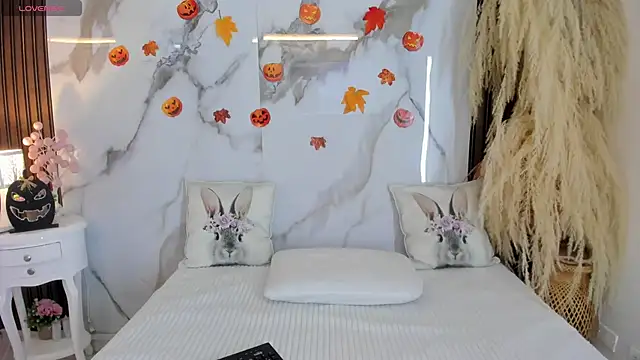 Snapshot of hannahill69 chatting on 21, 10, 2025 hannahill69 online show from 21, 10, 2025