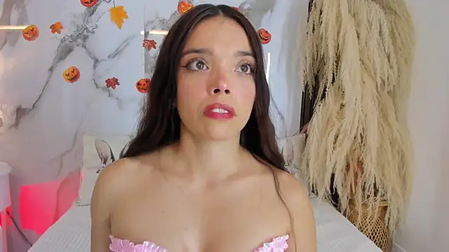 Snapshot of hannahill69 chatting on 29, 10, 2025 hannahill69 online show from 29, 10, 2025