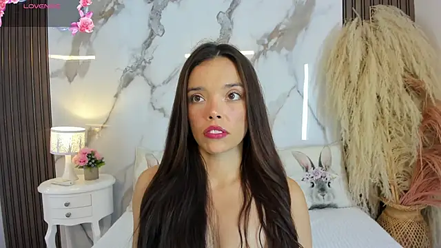 hannahill69 online show from 7, 4, 2026