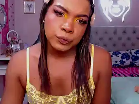 Snapshot of alexa_rodriicum chatting on 6, 11, 2025 alexa rodriicum online show from 6, 11, 2025