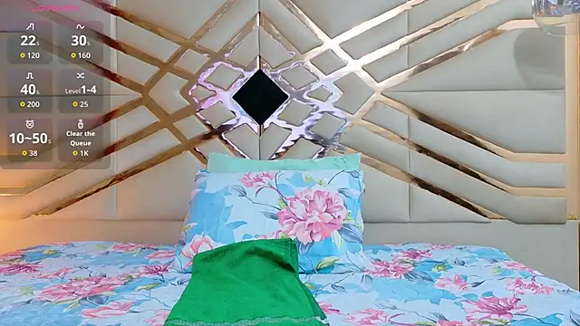 Snapshot of mommywebcam chatting on 2, 11, 2025 mommywebcam online show from 2, 11, 2025