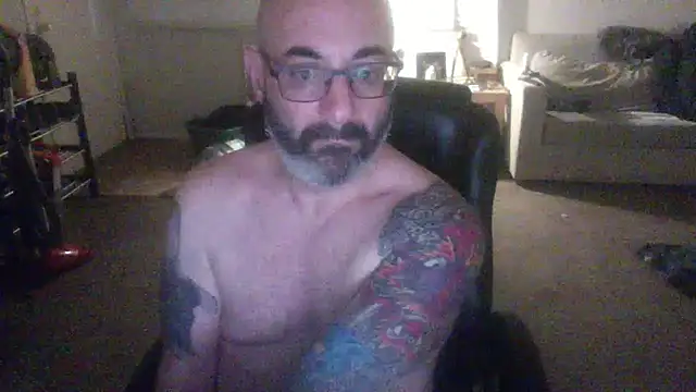 Snapshot of palidin1 chatting on 3, 2, 2026 palidin1 online show from 3, 2, 2026