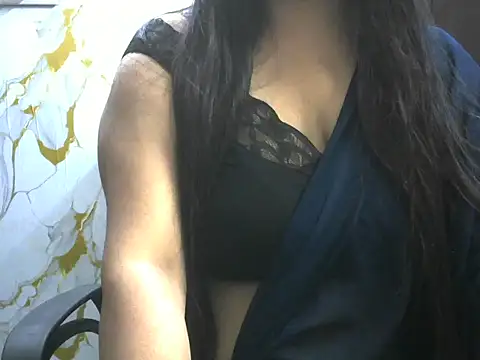 Bold-Radhika online show from 7, 5, 2026
