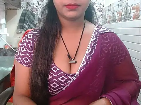 Snapshot of LovingPihu chatting on 15, 11, 2025 LovingPihu online show from 15, 11, 2025