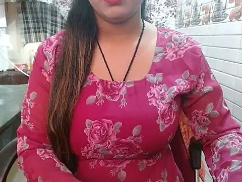 Snapshot of LovingPihu chatting on 22, 11, 2025 LovingPihu online show from 22, 11, 2025