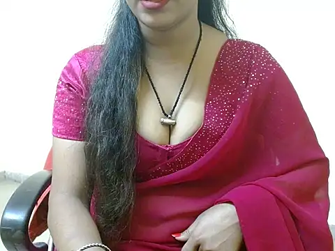 Snapshot of LovingPihu chatting on 14, 12, 2025 LovingPihu online show from 14, 12, 2025