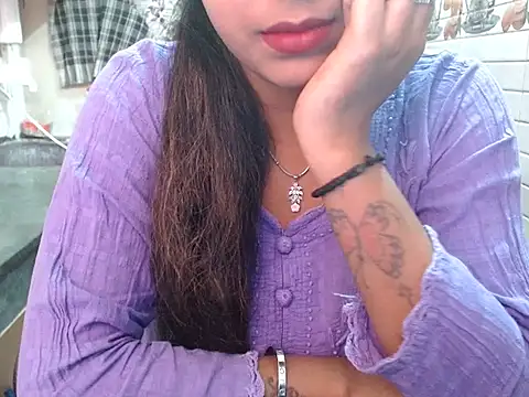 LovingPihu online show from 9, 3, 2026