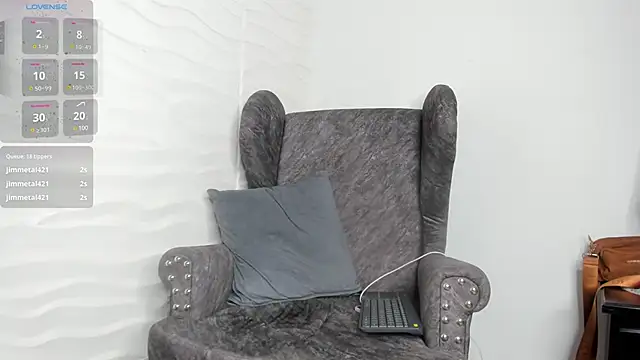 Snapshot of Keyla_Milf chatting on 18, 3, 2025 Keyla Milf online show from 18, 3, 2025