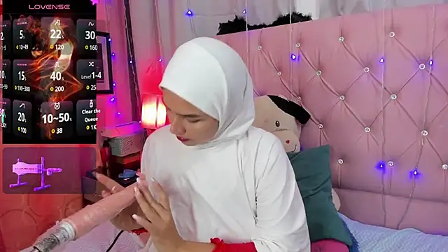 Snapshot of DarshaKhemu chatting on 5, 12, 2024 DarshaKhemu online show from 5, 12, 2024