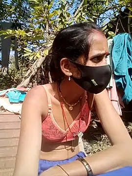 Snapshot of Mohni_Das chatting on 6, 1, 2026 Mohni Das online show from 6, 1, 2026