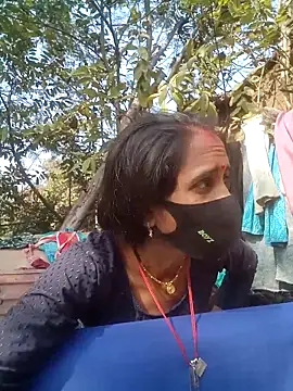 Snapshot of Mohni_Das chatting on 12, 1, 2026 Mohni Das online show from 12, 1, 2026