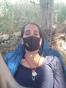 Snapshot of Mohni_Das chatting on 5, 3, 2026 Mohni Das online show from 5, 3, 2026