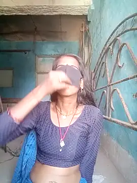 Snapshot of Mohni_Das chatting on 7, 3, 2026 Mohni Das online show from 7, 3, 2026