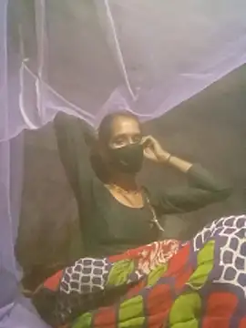 Snapshot of Mohni_Das chatting on 3, 4, 2026 Mohni Das online show from 3, 4, 2026