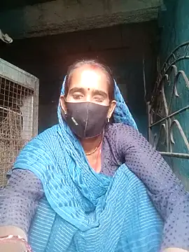 Snapshot of Mohni_Das chatting on 5, 4, 2026 Mohni Das online show from 5, 4, 2026