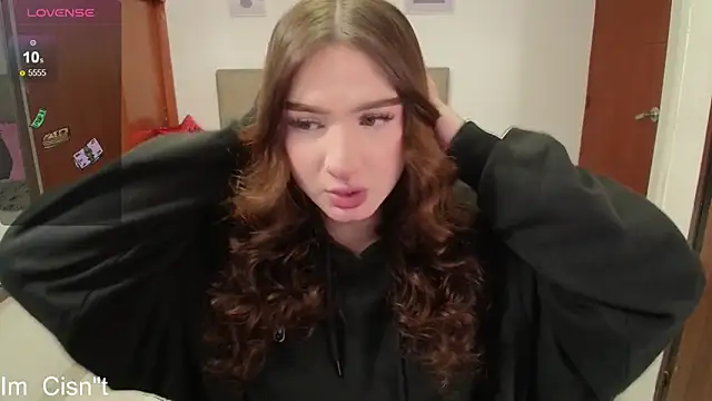 Snapshot of Miley_Baker chatting on 5, 2, 2025 Miley Baker online show from 5, 2, 2025