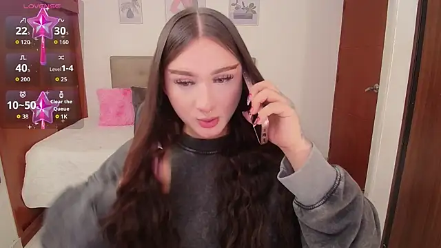 Snapshot of Miley_Baker chatting on 20, 10, 2025 Miley Baker online show from 20, 10, 2025