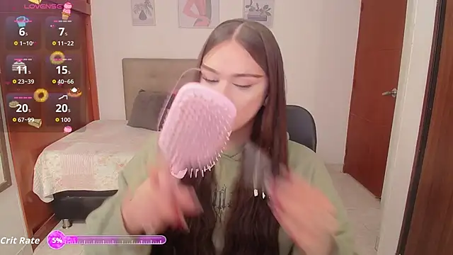 Snapshot of Miley_Baker chatting on 30, 10, 2025 Miley Baker online show from 30, 10, 2025