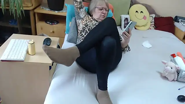 Snapshot of Margaret-milf chatting on 16, 5, 2026 Margaret-milf online show from 16, 5, 2026