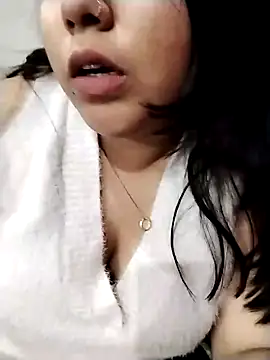 Snapshot of Alisha__Arora chatting on 3, 1, 2025 Alisha Arora online show from 3, 1, 2025