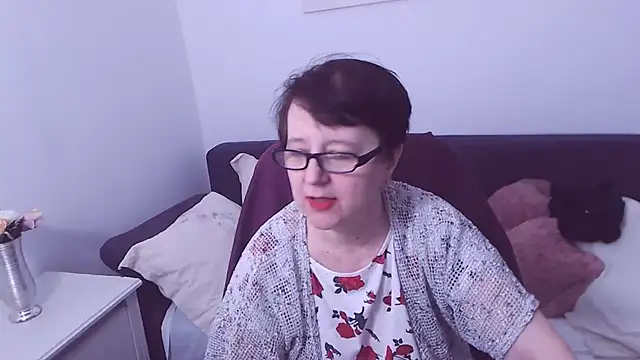 Snapshot of ChristaRose chatting on 12, 1, 2025 ChristaRose online show from 12, 1, 2025