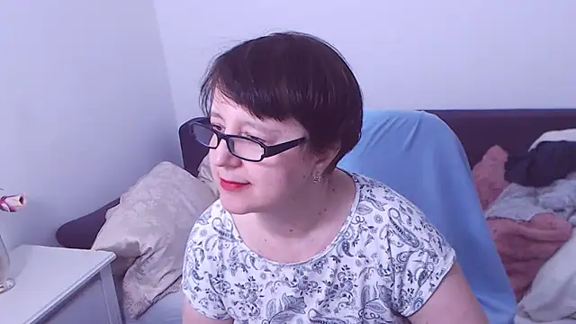 Snapshot of ChristaRose chatting on 2, 2, 2025 ChristaRose online show from 2, 2, 2025