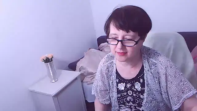 Snapshot of ChristaRose chatting on 1, 3, 2025 ChristaRose online show from 1, 3, 2025