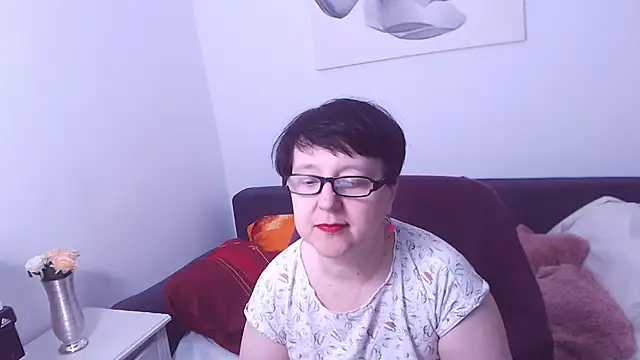 Snapshot of ChristaRose chatting on 4, 10, 2025 ChristaRose online show from 4, 10, 2025