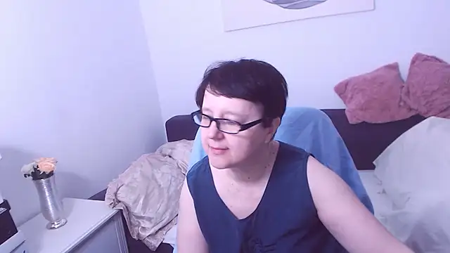 Snapshot of ChristaRose chatting on 26, 10, 2025 ChristaRose online show from 26, 10, 2025