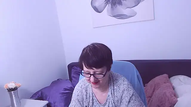 Snapshot of ChristaRose chatting on 19, 11, 2025 ChristaRose online show from 19, 11, 2025