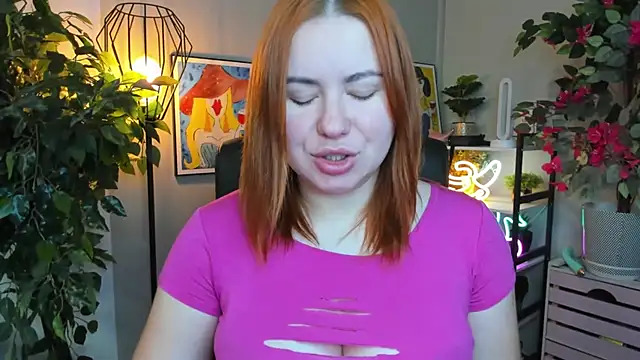 LAYLAxSTAR online show from 10, 11, 2025