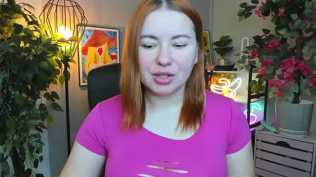 LAYLAxSTAR online show from 2, 12, 2025