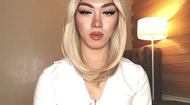 Snapshot of Local_Hoelyx chatting on 11, 2, 2025 Local Hoelyx online show from 11, 2, 2025