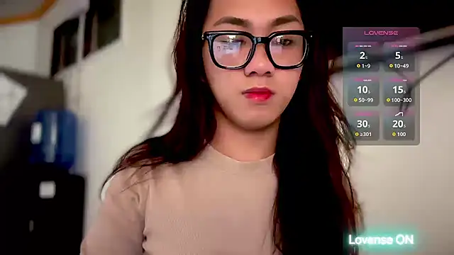 Local Hoelyx online show from 17, 4, 2026