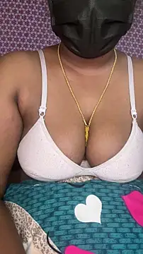 Snapshot of falooda288 chatting on 28, 3, 2026 falooda288 online show from 28, 3, 2026