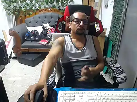 Snapshot of alexam_gal@xh chatting on 9, 12, 2024 alexam galxh online show from 9, 12, 2024