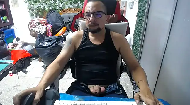 Snapshot of alexam_gal@xh chatting on 2, 2, 2025 alexam galxh online show from 2, 2, 2025