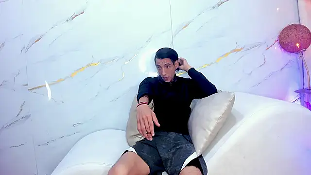 Snapshot of SecretsParty chatting on 10, 3, 2026 SecretsParty online show from 10, 3, 2026