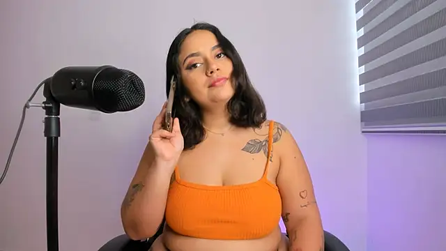 Snapshot of susy_angel chatting on 6, 4, 2026 susy angel online show from 6, 4, 2026